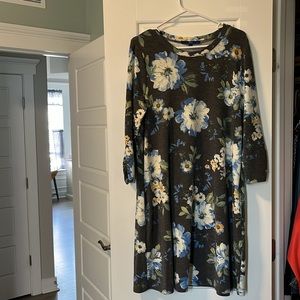 Kohl’s Apt9 comfy dress